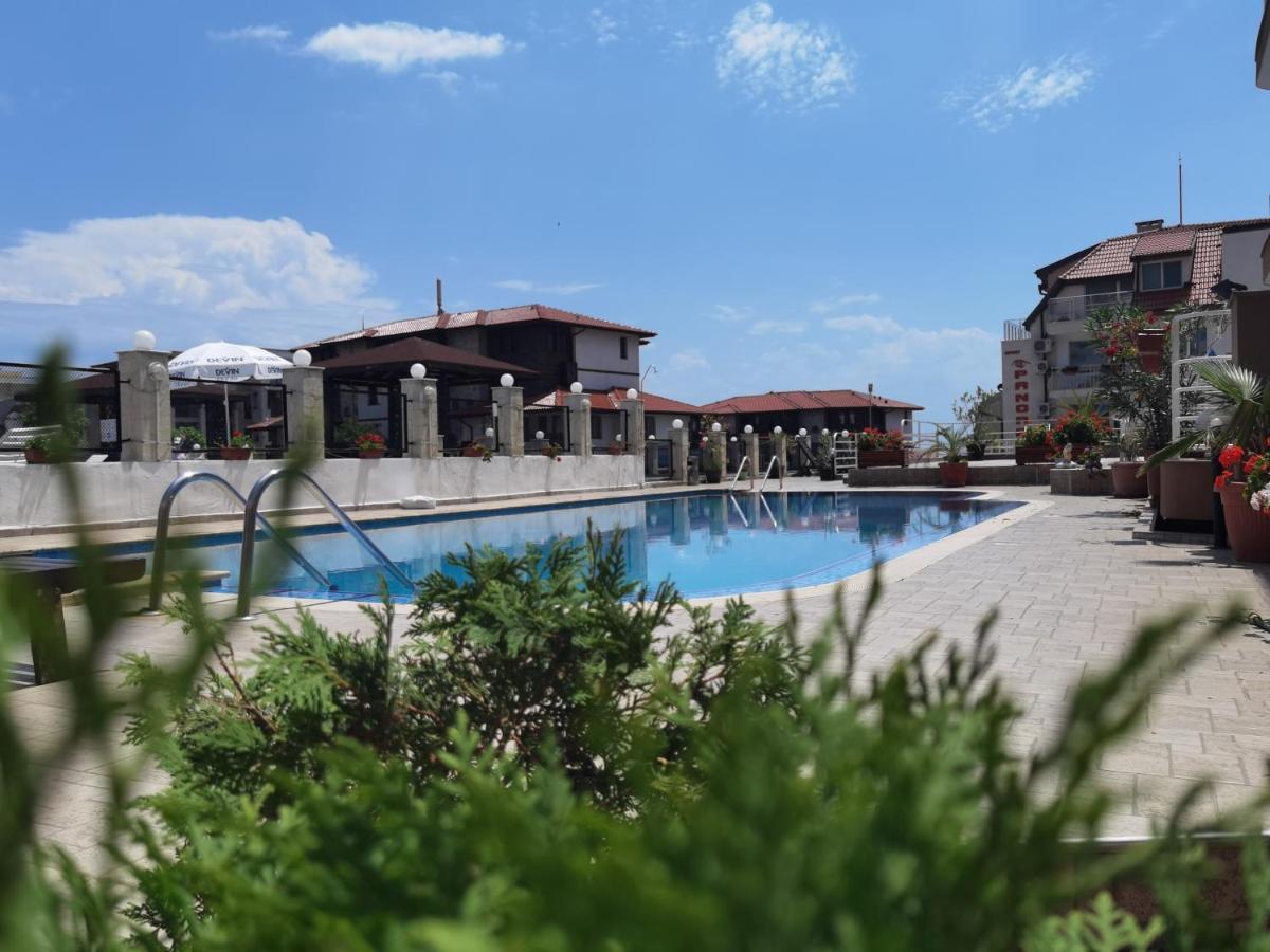 Santorini Sveti Vlas Esterno foto